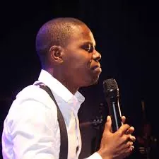 Os dez cantores mais populares de Moçambique