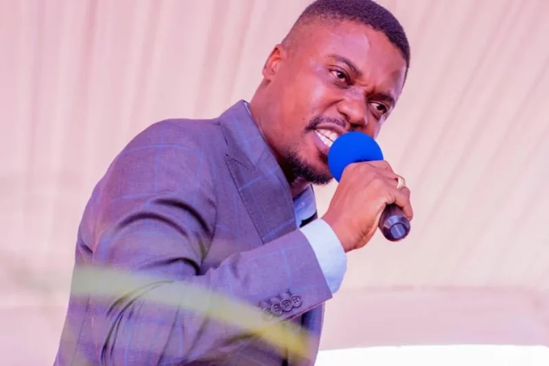 PASTOR DENNY TIMANE  VS PROFETA JOEL WILLIAM