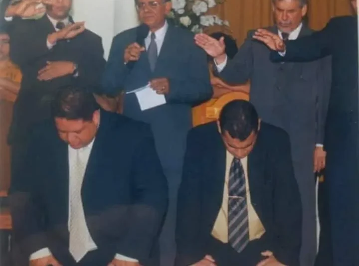 16 ANOS DE MINISTÉRIO PASTORAL DO CANTOR E PASTOR FERNANDINHO