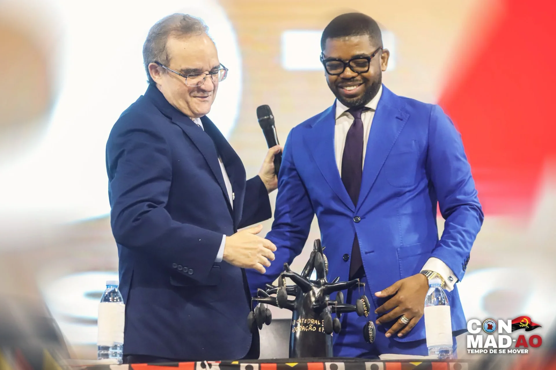 REV.º ESMAEL P. SEBASTIÃO EMPOSSADO COMO REPRESENTANTE LEGAL DA ASSEMBLEIA DE DEUS MINISTÉRIO MADUREIRA EM ANGOLA
