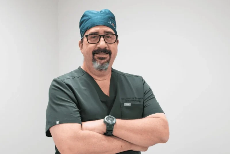 MÉDICO PORTO-RIQUENHO ENTREGA CIRURGIAS A DEUS ANTES DE CADA PROCEDIMENTO