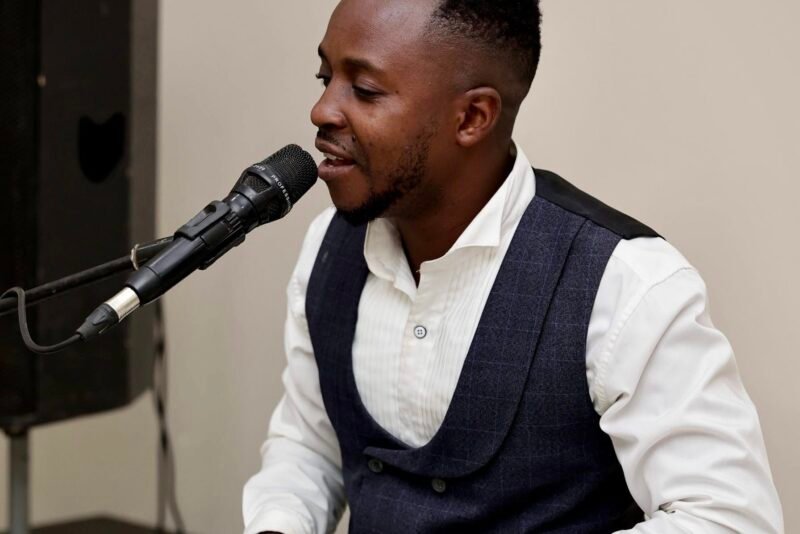 DIDINHO PIANISTA REALIZA PRIMEIRO CONCERTO GOSPEL NO AUDITÓRIO DA RÁDIO MOÇAMBIQUE